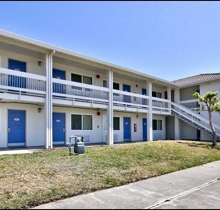 Coastal Valley Inn - Monterey Castroville Εξωτερικό φωτογραφία