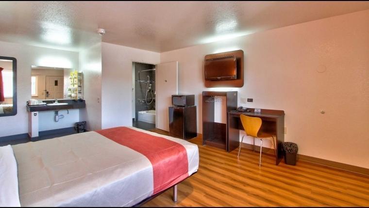 Coastal Valley Inn - Monterey Castroville Εξωτερικό φωτογραφία