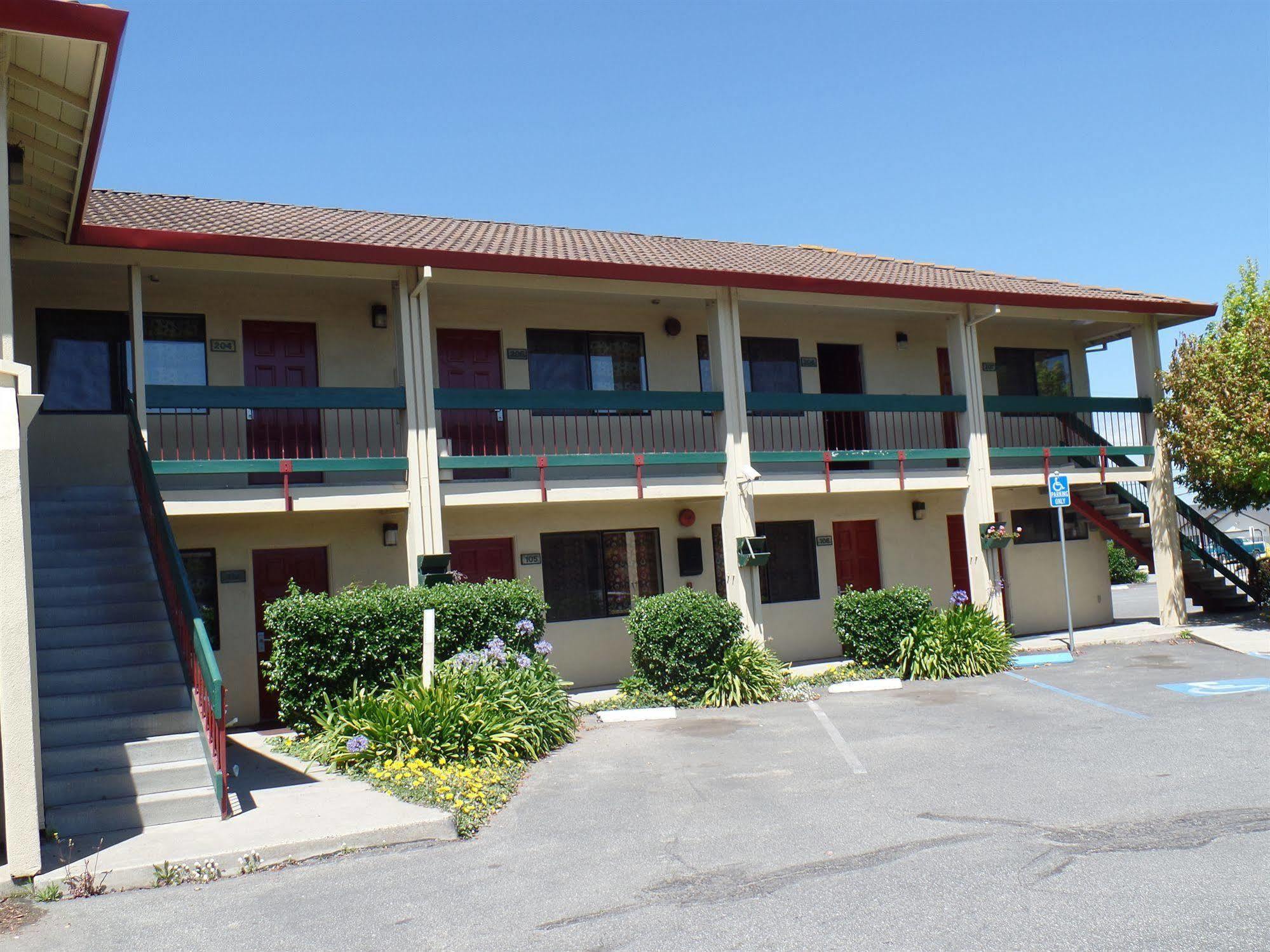 Coastal Valley Inn - Monterey Castroville Εξωτερικό φωτογραφία